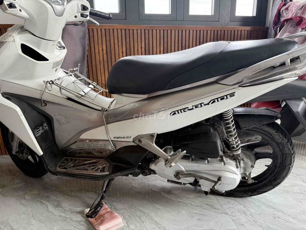 Xe Air Blade ( Phun xăng) Biển Số 83. Mua bán Xe máy tại Huyện Mỹ Xuyên Sóc Trăng được đăng bởi Xe Máy Phuoc Loc hình 6