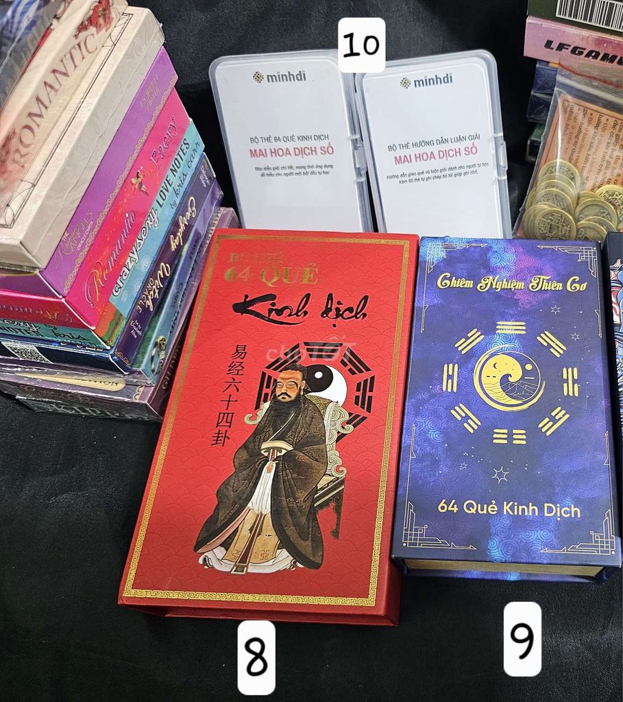 2 bộ bài Kinh Dịch: Mai Hoa Dịch Số và Thẻ 64 Quẻ. Mua bán Sách tại Quận Bình Tân Tp Hồ Chí Minh được đăng bởi Tuyết Nhi hình 1