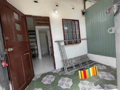 Cho thuê trọ trệt lửng 3,5x6m có sân sẵn 1máy lạnh gần Sân VĐ Quân Khu. Cho thuê phòng trọ tại Quận Bình Thuỷ Cần Thơ được đăng bởi TRẦN MINH CHÂU