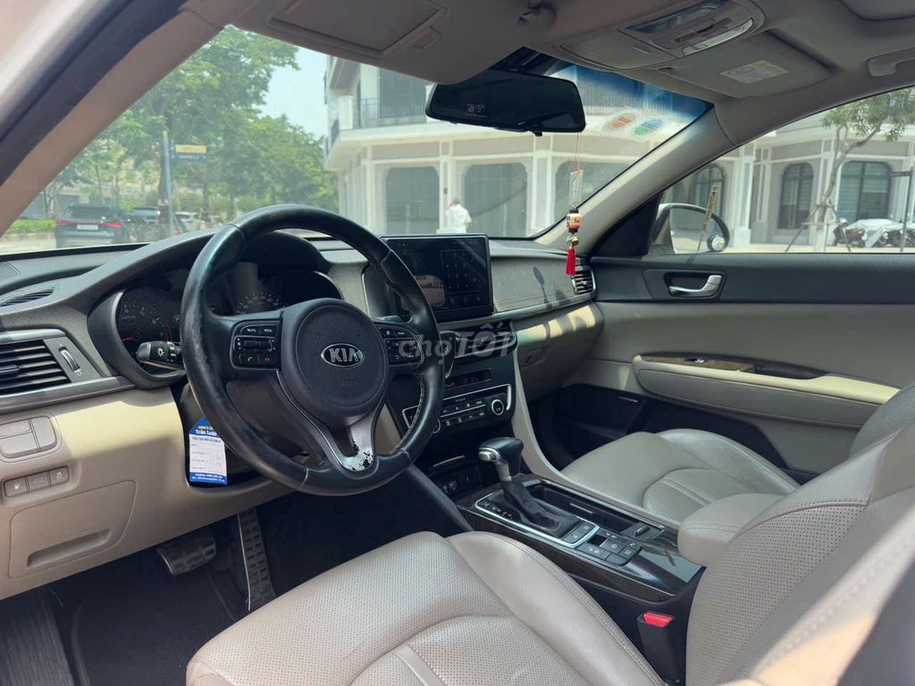 Kia Optima 2016 2.0 ATH - 8700 km. Mua bán Ô tô tại Quận Thanh Xuân Hà Nội được đăng bởi Dung Thieu hình 3