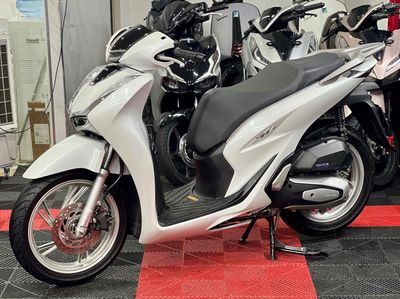 💥SH125 ABS đời 2022 BSTP Chính Chủ xe keng mới💥. Mua bán Xe máy tại Thành phố Thủ Đức Tp Hồ Chí Minh được đăng bởi XE MÁY THỦ ĐỨC  hình 1