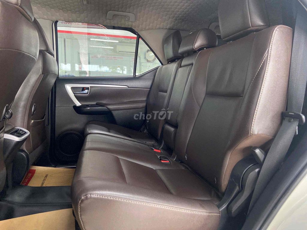 Toyota Fortuner 2019 2.7V 4x2 AT - 99700 km. Mua bán Ô tô tại Thành phố Thủ Đức Tp Hồ Chí Minh được đăng bởi Thùy Phương Toyota hình 6