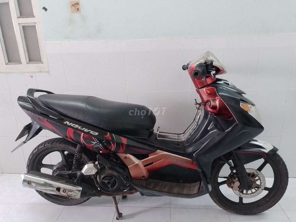 Yamaha Nouvo Đen Đỏ Tự động. Mua bán Xe máy tại Thành phố Biên Hòa Đồng Nai được đăng bởi tran thang hình 4