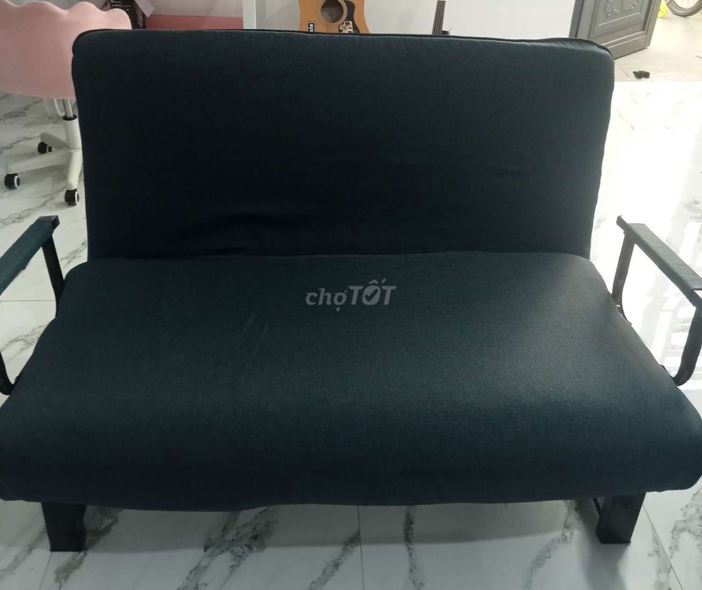 Ghế sofa kiêm giường Đen. Mua bán Giường, chăn ga gối nệm tại Thành phố Bảo Lộc Lâm Đồng được đăng bởi Thanh Perry hình 1