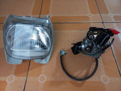 Pha đèn và bình xăng con Honda Spacy