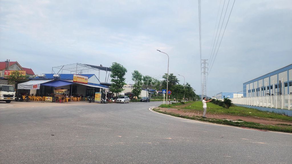 Bán đất 2 mặt tiền đối diện cổng KCN Yên Bình Phổ Yên Thái Nguyên