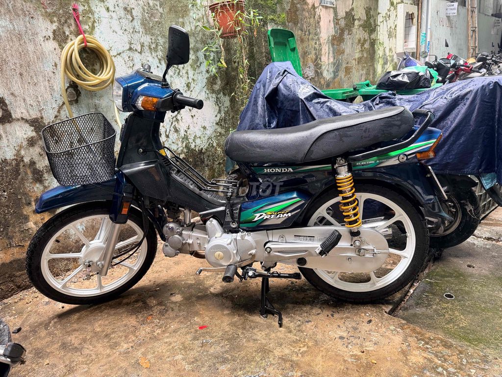 cần bán con dream tâm huyết. Mua bán Xe máy tại Quận 5 Tp Hồ Chí Minh được đăng bởi Thái Quang Trương hình 2