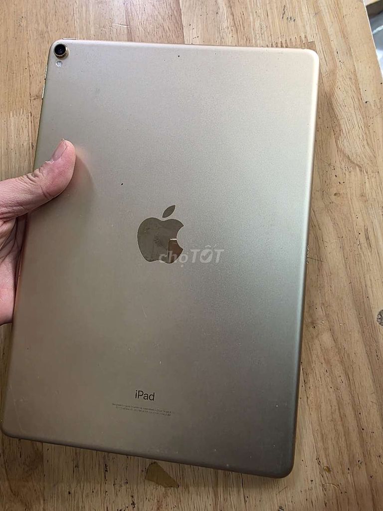 Apple iPad Pro 10.5 inch 64GB. Mua bán Máy tính bảng tại Thành phố Thủ Đức Tp Hồ Chí Minh được đăng bởi NT hình 1