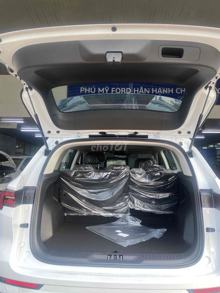 2025 Territory Trend Trắng bank 85%, lãi 7,6%. Mua bán Ô tô tại Thành phố Thủ Đức Tp Hồ Chí Minh được đăng bởi FORD THỦ ĐỨC TRẦN THẮNG  hình 7