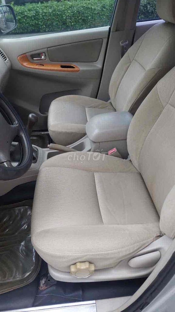 Toyota Innova 2010 - số sàn bstp chính chủ.