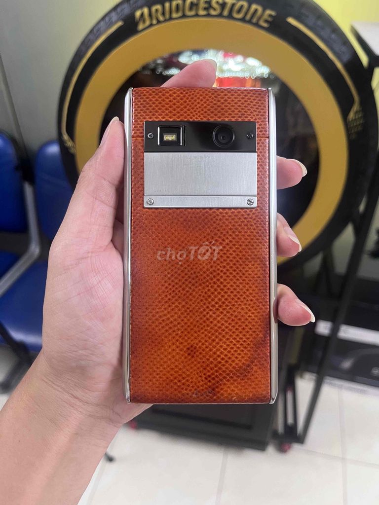 Vertu Aster Nâu Da Tự Nhiên Anh. Mua bán Điện thoại tại Thành phố Thủ Đức Tp Hồ Chí Minh được đăng bởi Trọng châu hình 1