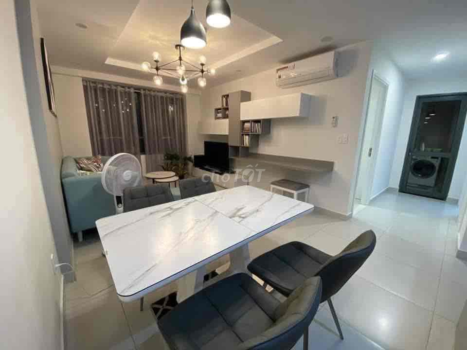 Căn hộ 2PN 2WC 81m2 đầy đủ nội thât The Gold View