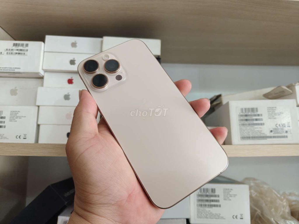 iPhone 16 Pro Max 512GB quốc tế zin áp. Mua bán Điện thoại tại Quận Tân Phú Tp Hồ Chí Minh được đăng bởi LUCKY SHOP hình 1