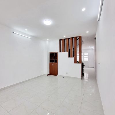 Rent · 4 bd · 90 м² · Thành phố Thủ Đức, ул. Đường Số 25
