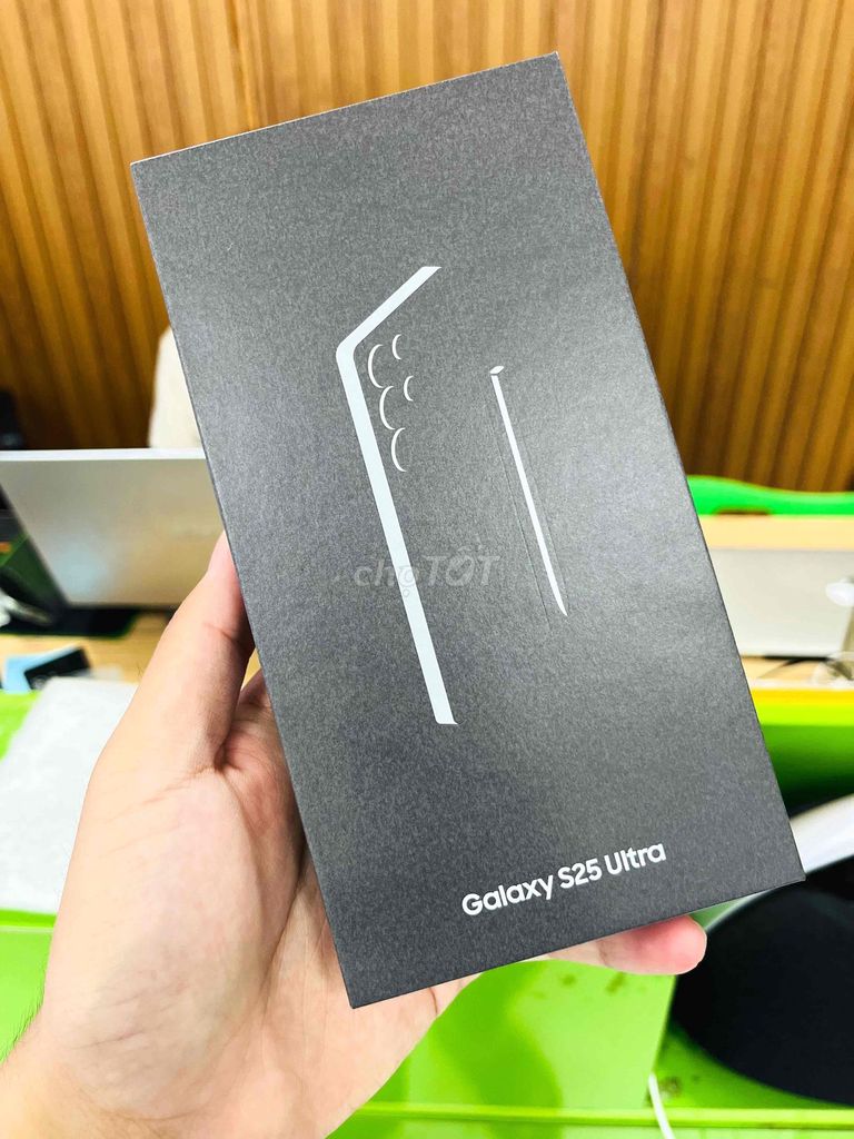 Samsung Galaxy S25 Ultra 256GB Trắng silver. Mua bán Điện thoại tại Quận Ngô Quyền Hải Phòng được đăng bởi TRAN SONG HA hình 1
