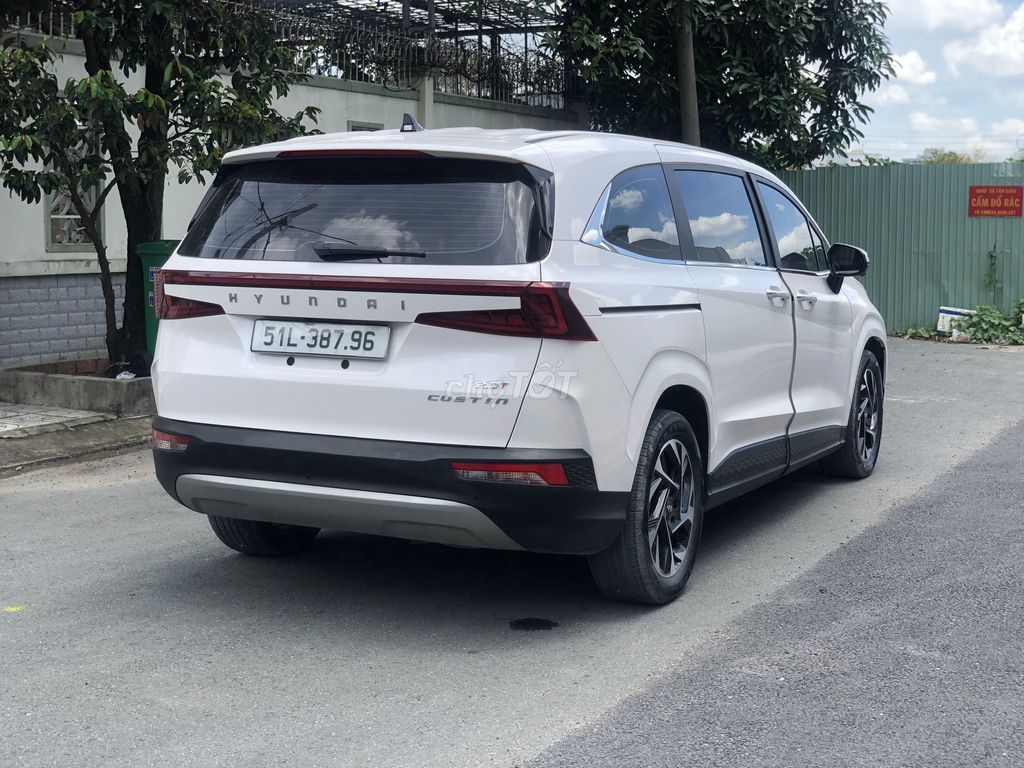 Hyundai Custin 2024 Cao Cấp 2.0T - Màu trắng. Mua bán Ô tô tại Huyện Hóc Môn Tp Hồ Chí Minh được đăng bởi Huy Hyundai hình 5