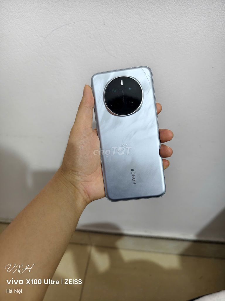 Honor Magic 7 12+512Gb pin 99%. Mua bán Điện thoại tại Huyện Sóc Sơn Hà Nội được đăng bởi Vuong Xuan Hung hình 1