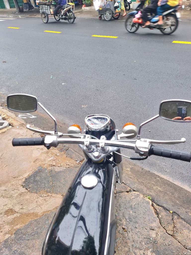 Hinda #67 Xe đẹp chính chủ bán ký giấy liền. Mua bán Xe máy tại Quận 11 Tp Hồ Chí Minh được đăng bởi CỬA HÀNG XE MÁY LONG HỔ hình 4