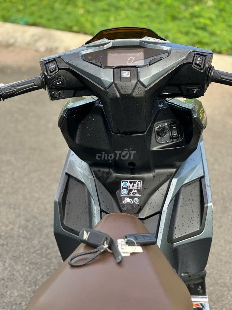 Honda Air Blade 2022 160cc/ABS Xám. Mua bán Xe máy tại Huyện Trảng Bom Đồng Nai được đăng bởi phương hình 5