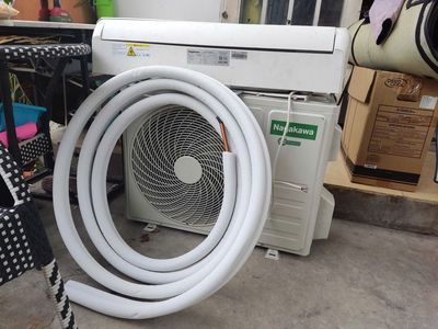 Máy lạnh 2 ngựa giá bèo + 7m dây + si. Mua bán Máy lạnh, điều hoà tại Thành phố Thủ Dầu Một Bình Dương được đăng bởi DK
