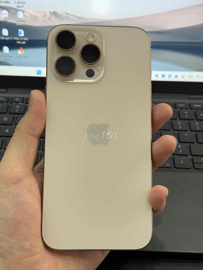 iPhone 16 Pro Max 256GB màu sa mạc máy đẹp. Mua bán Điện thoại tại undefined Đắk Lắk được đăng bởi Nguyễn Hoàng hình 1