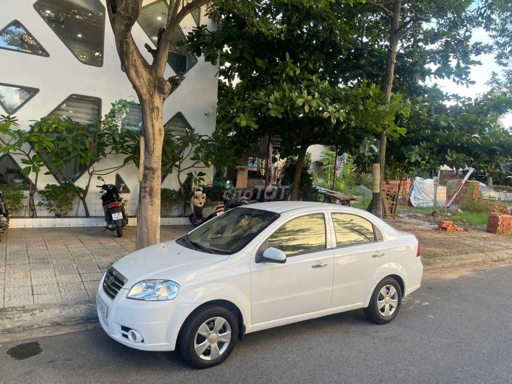 Chính chủ bán Gentra xe đẹp máy rin ko lỗi. Mua bán Ô tô tại Quận Hải Châu Đà Nẵng được đăng bởi otocudanang hình 10