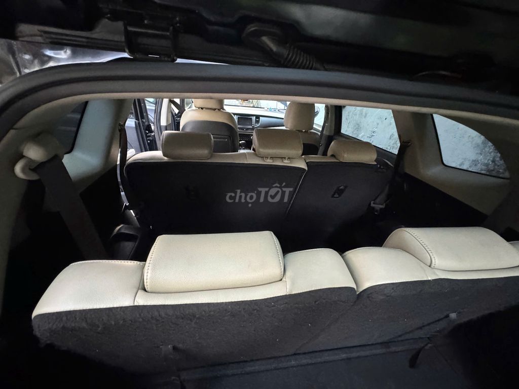 Kia Rondo 2019 Rondo GAT - 85000 km. Mua bán Ô tô tại Quận 10 Tp Hồ Chí Minh được đăng bởi Trần Anh Minh hình 9