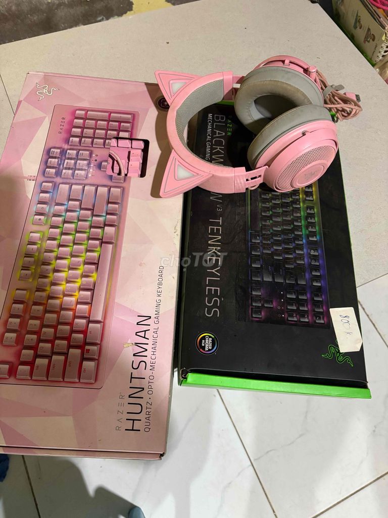 Bàn phím cơ Razer Huntsman Hồng. Mua bán Phụ kiện (Màn hình, Chuột...) tại Thành phố Thủ Đức Tp Hồ Chí Minh được đăng bởi Hoa Võ văn hình 1