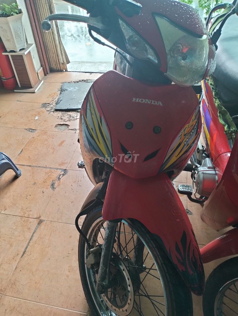 Honda Wave RS Đỏ Bạc. Mua bán Xe máy tại Quận Lê Chân Hải Phòng được đăng bởi Kẹo Lạc hình 3