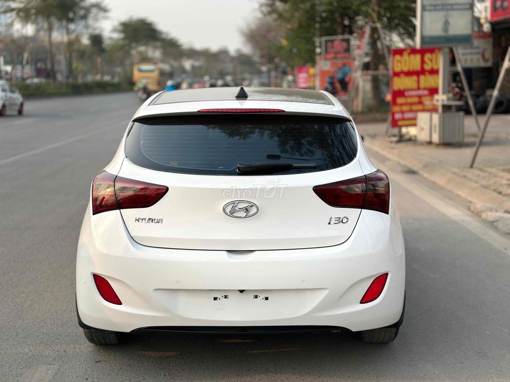 Hyundai i30 2013 1.6AT Trắng Nhập Khẩu 1 Chủ. Mua bán Ô tô tại Quận Cầu Giấy Hà Nội được đăng bởi Vũ Kiên hình 5