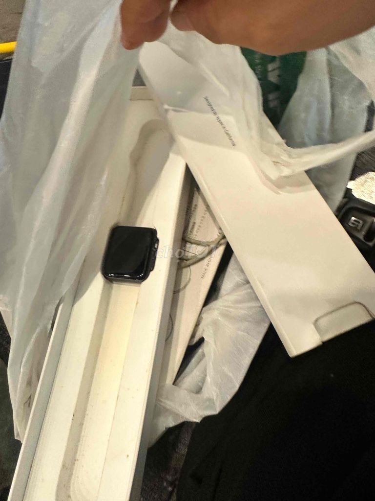 Apple Watch Series 3 Dây cáp sạc. Mua bán Thiết bị đeo thông minh tại Thị xã Duyên Hải Trà Vinh được đăng bởi Trung trực hình 1