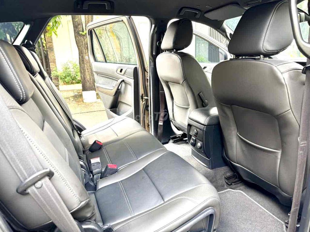 Bán EVEREST Titanium 2.0c ( 4x2) - Dầu - Mode 2020. Mua bán Ô tô tại Thành phố Dĩ An Bình Dương được đăng bởi MR Hiền  hình 13