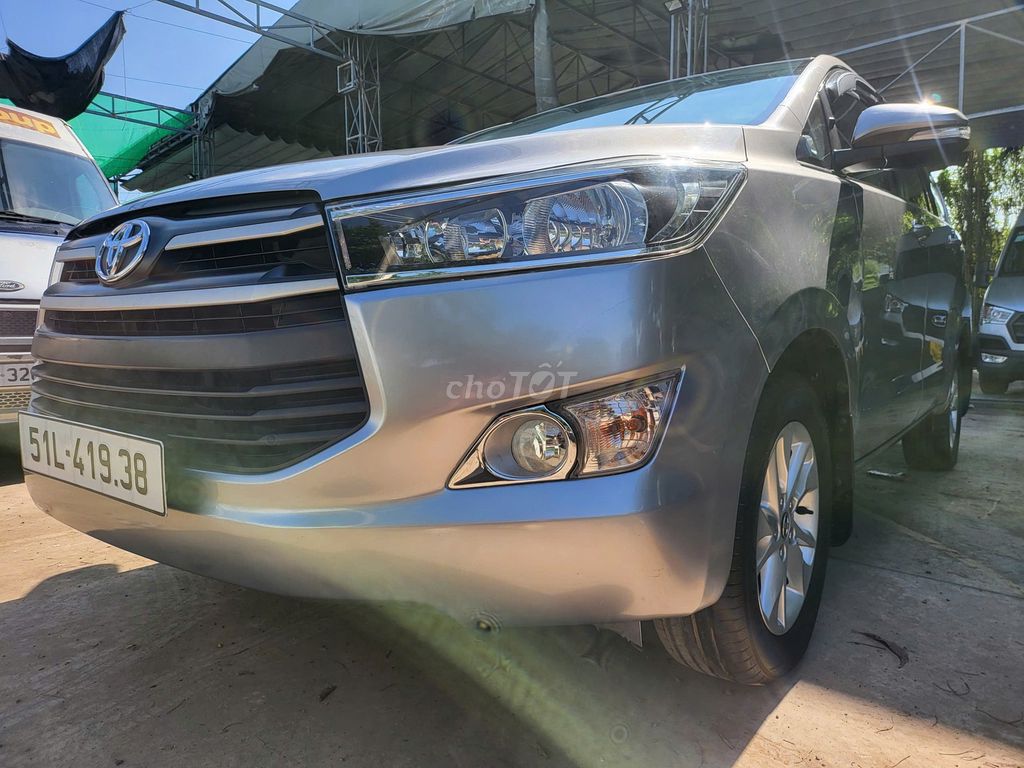 Toyota Innova 2017 2.0E - 78000 km. Mua bán Ô tô tại Quận 10 Tp Hồ Chí Minh được đăng bởi Anh Thanh hình 10