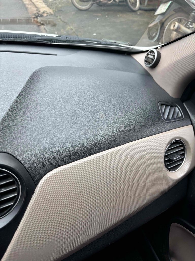 Hyundai Grand i10 2016 Grand 1.0 MT - 134567 km. Mua bán Ô tô tại Thành phố Buôn Ma Thuột Đắk Lắk được đăng bởi Quảng ĐăkLăk hình 16