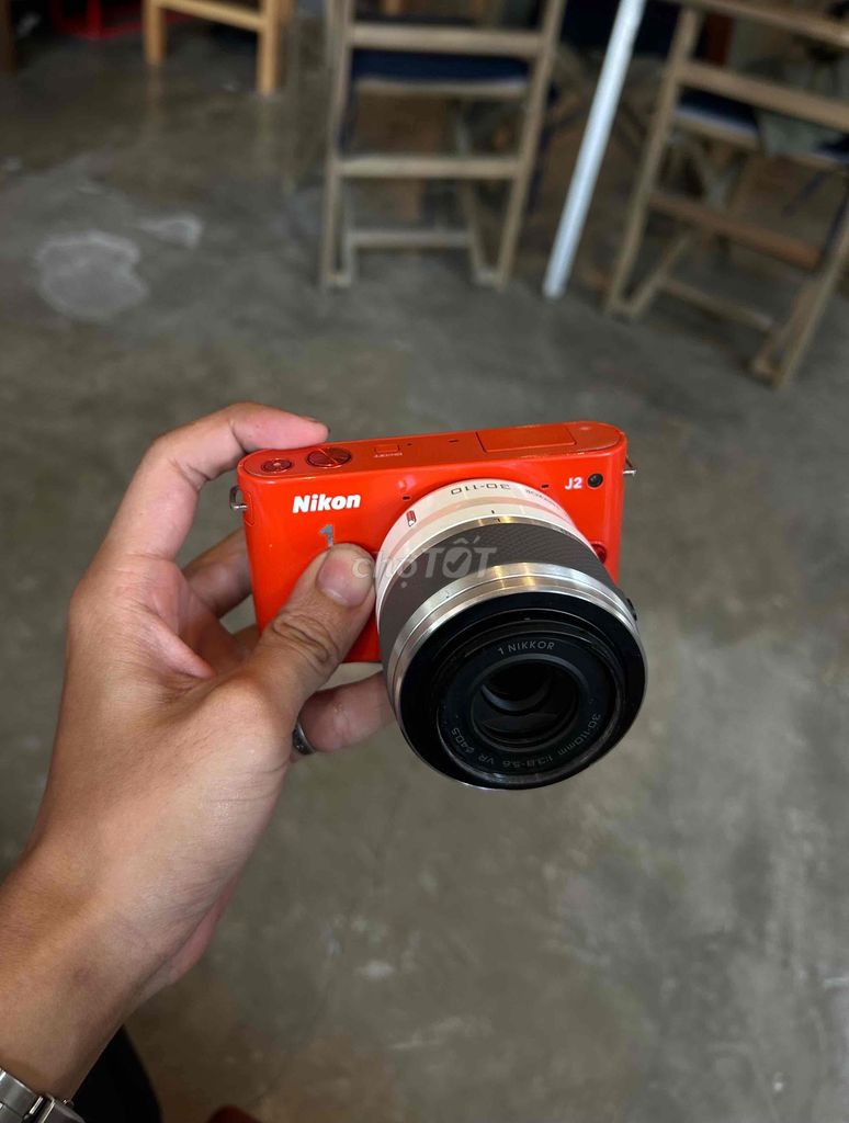 Máy ảnh Nikon 1 J2 Đỏ. Mua bán Máy ảnh, Máy quay tại Huyện Bình Chánh Tp Hồ Chí Minh được đăng bởi Nguyễn Khanh hình 1