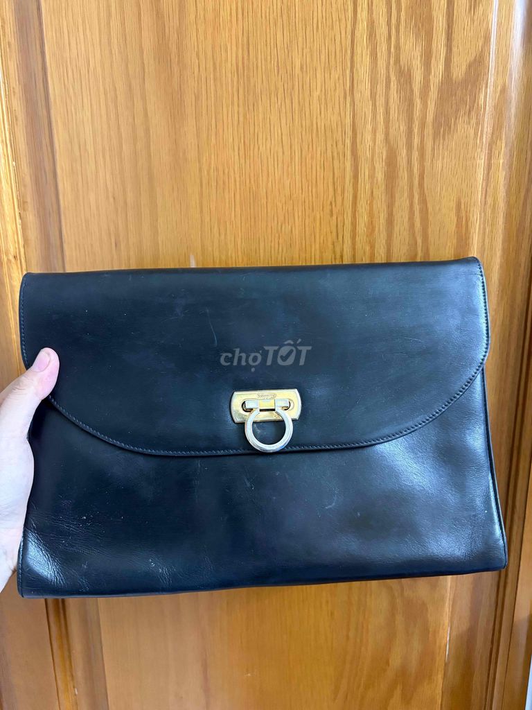 Túi xách Salvatore Ferragamo auth. Mua bán Túi xách tại Quận Phú Nhuận Tp Hồ Chí Minh được đăng bởi SiSi hình 1