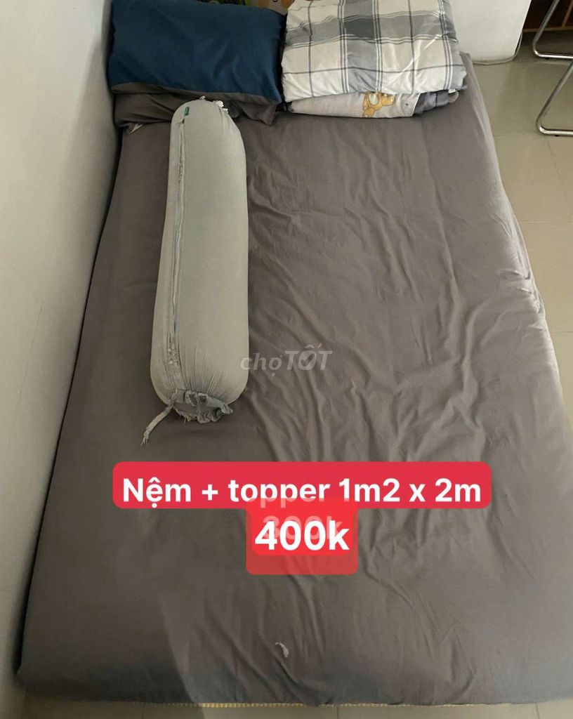 Nệm và Topper Xám 1m2x2m Như mới. Mua bán Giường, chăn ga gối nệm tại Quận Gò Vấp Tp Hồ Chí Minh được đăng bởi ngoc huyen hình 1