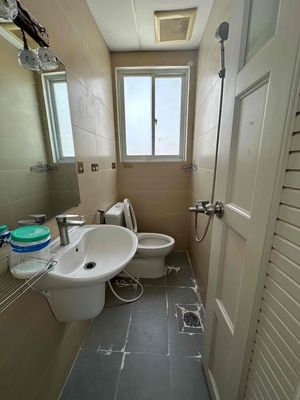 Sang nhà chdv 2 căn ở Lê Quang Định và Nguyễn Văn Đậu