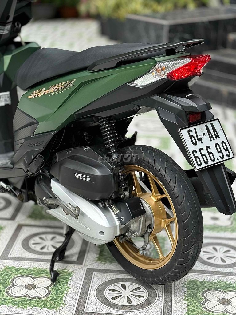 Click125 Thái 2017 kèm biển đấu giá. Mua bán Xe máy tại Huyện Mỏ Cày Bắc Bến Tre được đăng bởi FB Cầm Đồ Hiếu Bùi hình 4