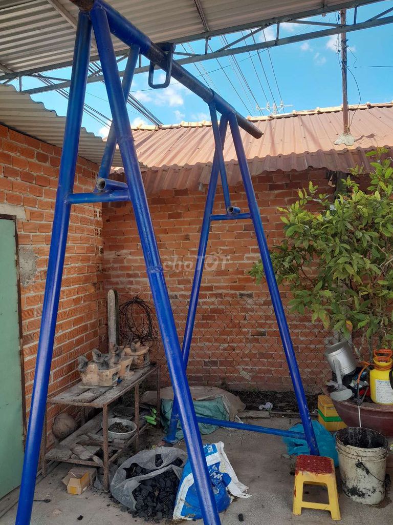 Bộ chân chữ A Kim loại Xanh dương 1 tấn. Mua bán Đồ chuyên dụng, Giống nuôi trồng tại Huyện Tân Biên Tây Ninh được đăng bởi Lê hoàng Sơn hình 1