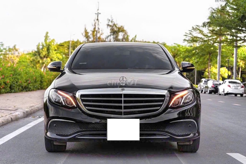 Bán xe siêu cop Mẹc E200 sx 2016 zin đẹp. Mua bán Ô tô tại Quận 7 Tp Hồ Chí Minh được đăng bởi tuấn anh hình 1