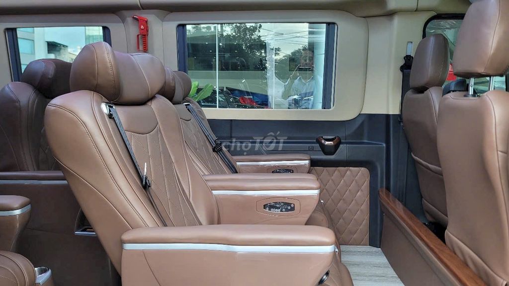 Ford Transit Limousine 10-12 chỗ Mới 100%. Mua bán Ô tô tại Quận 8 Tp Hồ Chí Minh được đăng bởi Tiến Phát hình 7