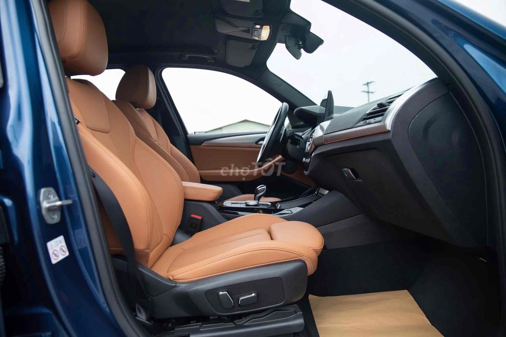 BMW X3 sDrive20i M Sport sx2024 đi 17k km xanh nâu. Mua bán Ô tô tại Quận Gò Vấp Tp Hồ Chí Minh được đăng bởi Kính Đặng Ô Tô Lướt hình 17