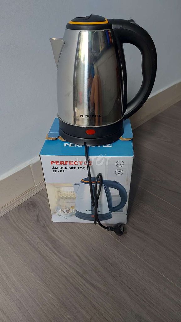 Ấm đun siêu tốc Perfect PF-B2. Mua bán Bếp, lò, đồ điện nhà bếp tại Quận 12 Tp Hồ Chí Minh được đăng bởi Duyle hình 1