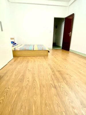 Room 35 m² · Đường C18
