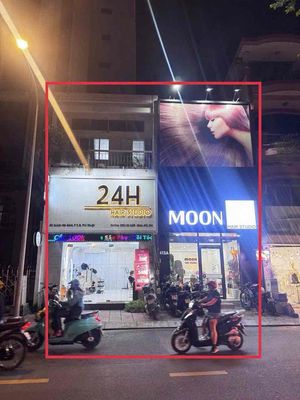 Nhà phố 119 m² · 8 PN · Đường Huỳnh Văn Bánh