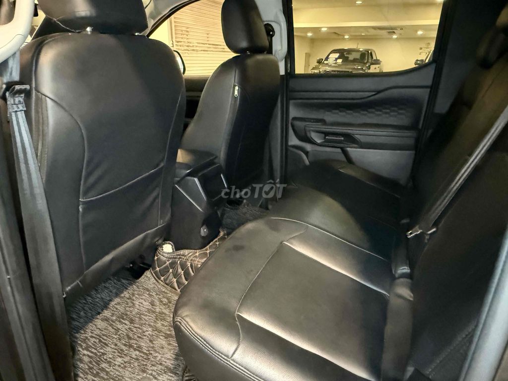 Ranger XLS 2 cầu Xe Đẹp Bán Tại Hãng Ford. Mua bán Ô tô tại Quận Tân Bình Tp Hồ Chí Minh được đăng bởi FORD PHỔ QUANG XE CŨ hình 6