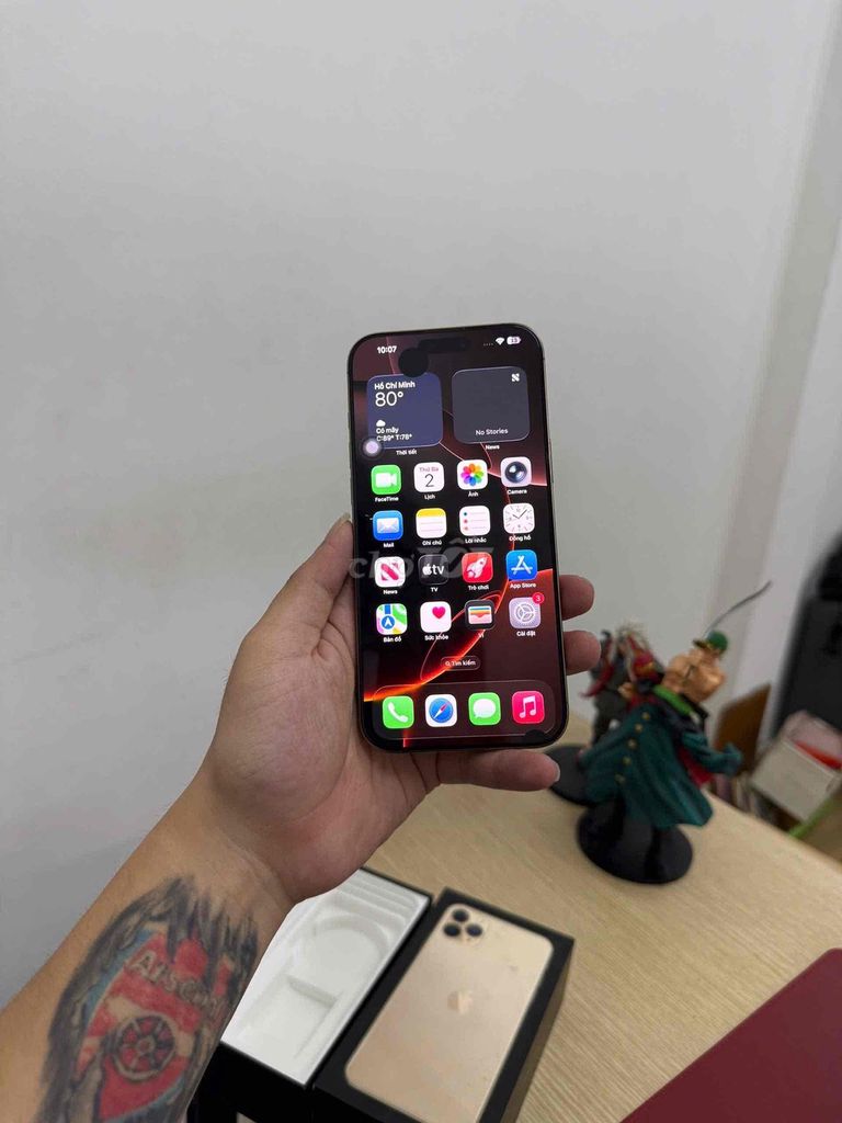 Apple iPhone 16 Pro 128GB Vàng Đã dùng. Mua bán Điện thoại tại Quận Đống Đa Hà Nội được đăng bởi KT Hà Nội Mobile hình 1