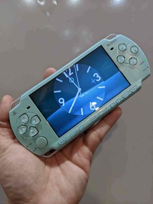 Cần bán máy PSP 2000 thẻ 64Gb