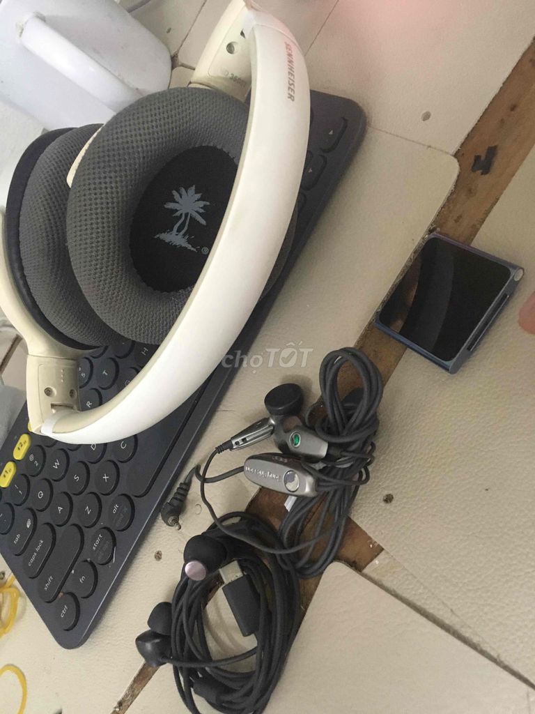 Phụ kiện beat HTC Sony ericsson Sennheiser ipod na